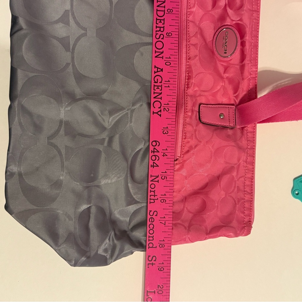 Coach Getaway Signature Nylon Packable Weekender Tote Bag - Picture 2 of 9